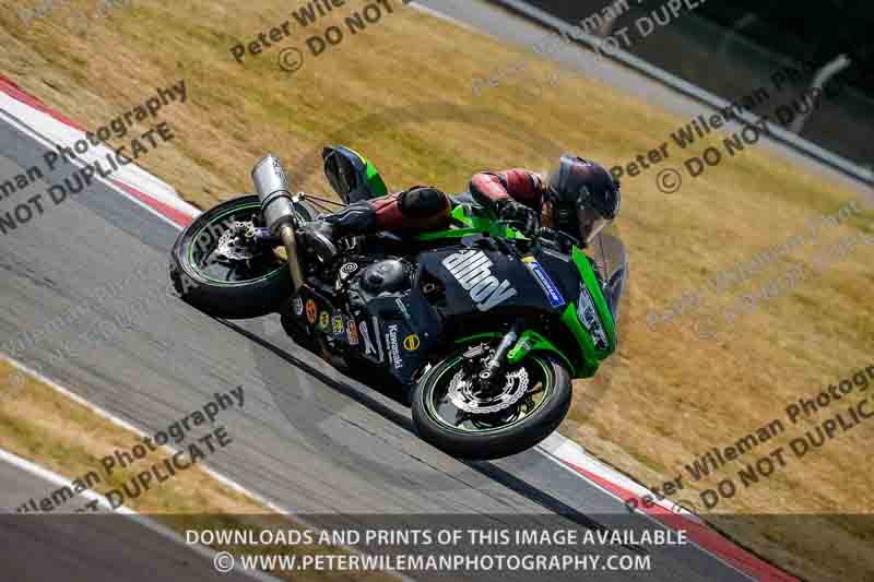 donington no limits trackday;donington park photographs;donington trackday photographs;no limits trackdays;peter wileman photography;trackday digital images;trackday photos